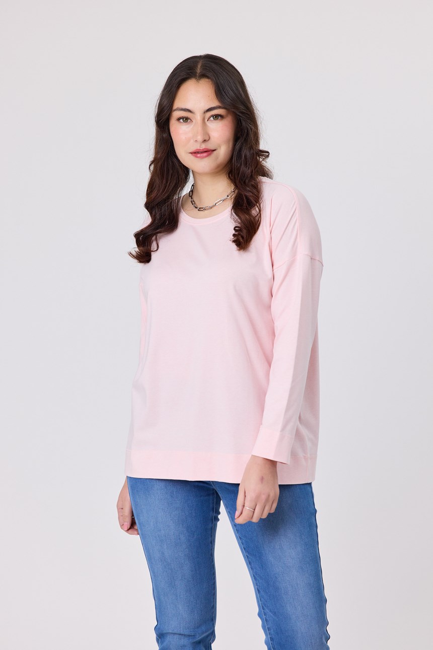 WEARABLE CREW TOP